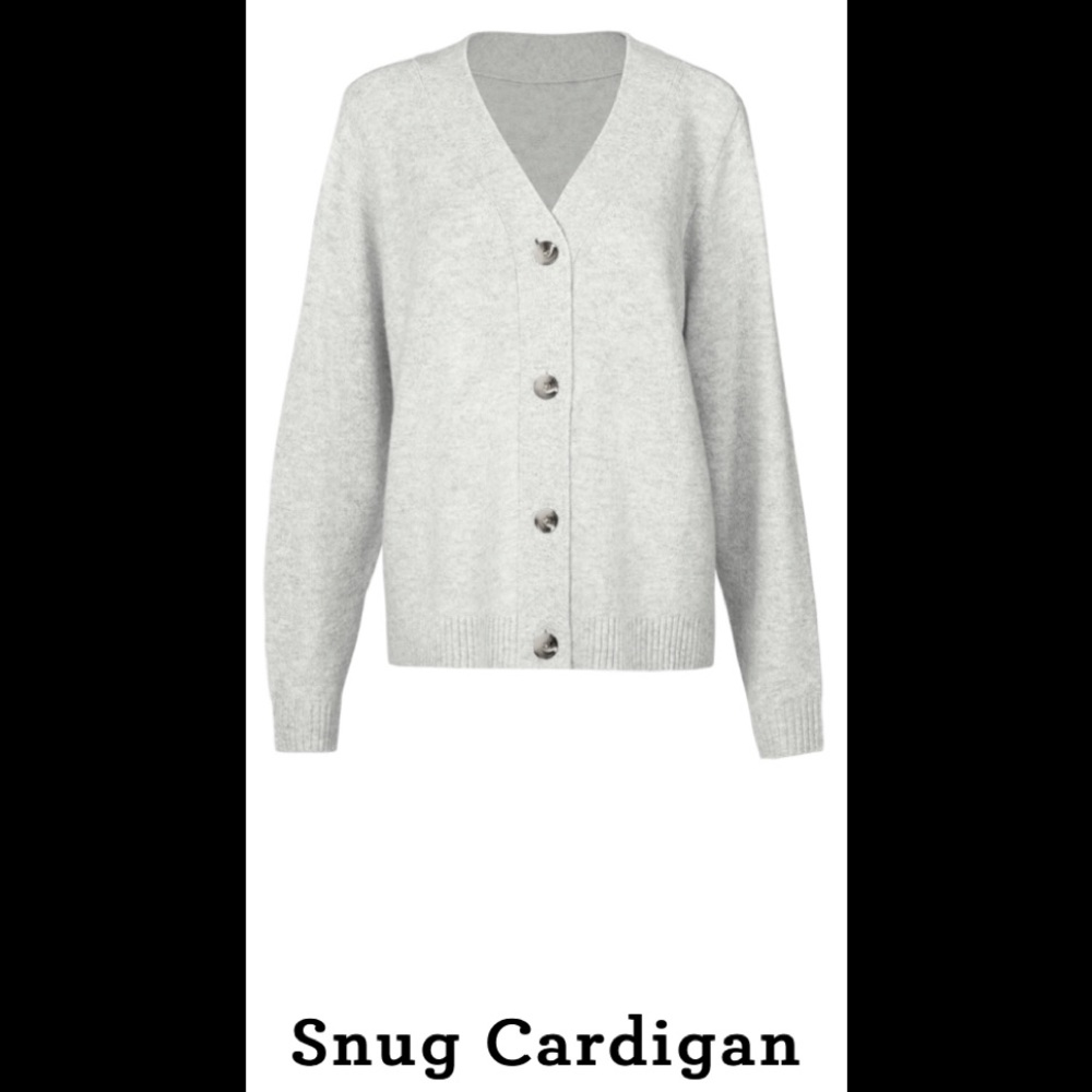 Cabi XL Snug cardigan Fall 2021